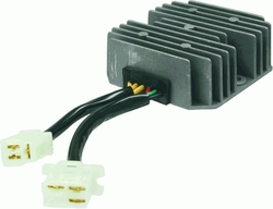 Regulator napięcia Kymco Bet & Win 125 150 Dink 125 Yager 125 Heroism 125
